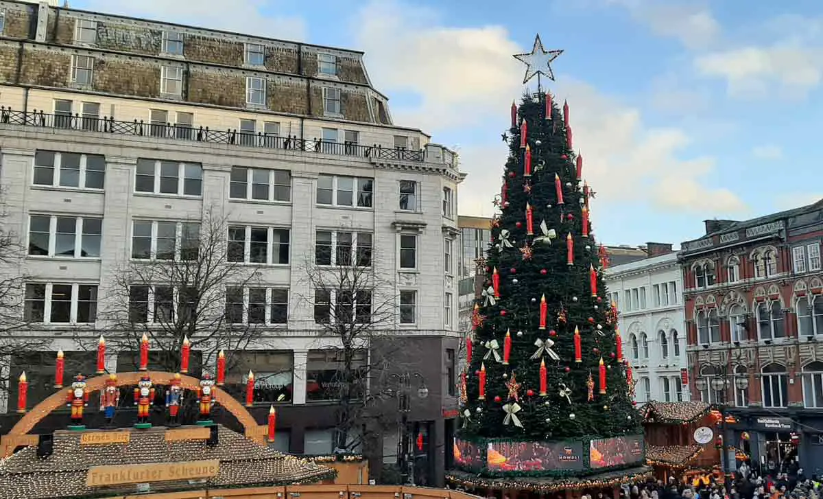 The Ultimate Guide to the Birmingham Christmas Market The World in My