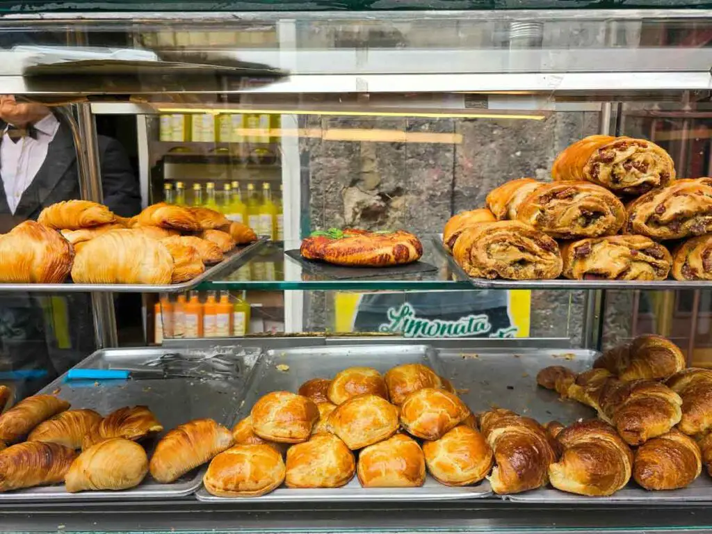 A close-up of a stall selling street food in Napoli