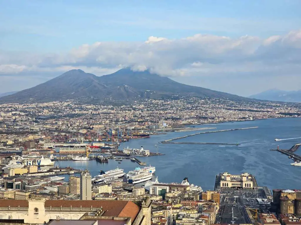 The classic view of the golf of Napoli with the Vesuvius volcano in the background.